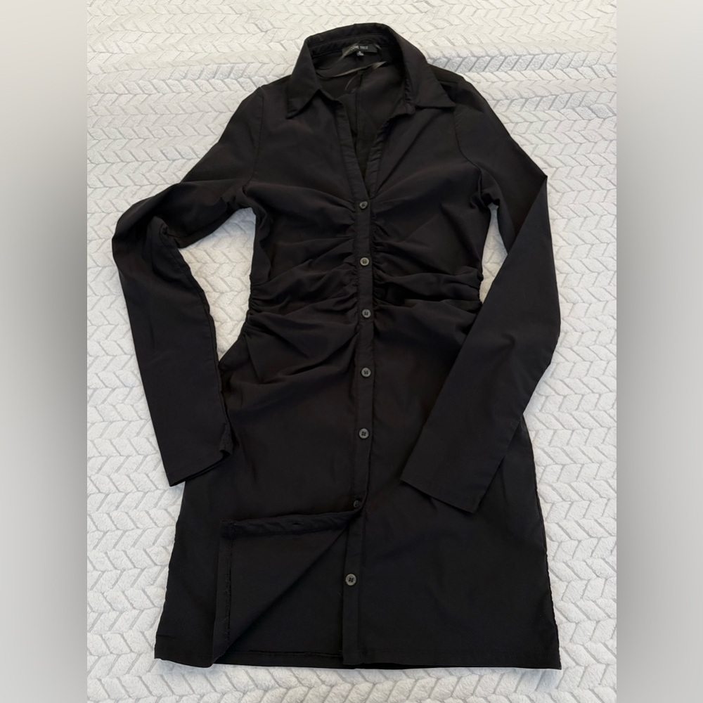 Love Tree. Black Button-Up Long Sleeve Dress..